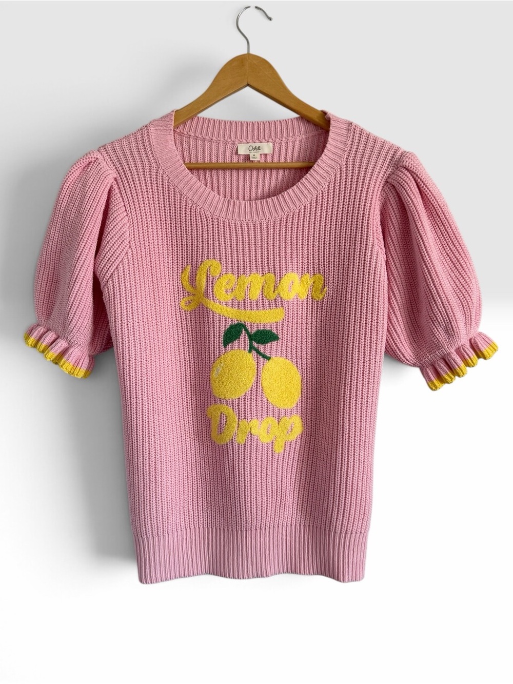 Oddi Pink Knit Puff-Sleeve Sweater with Lemon Motif Medium